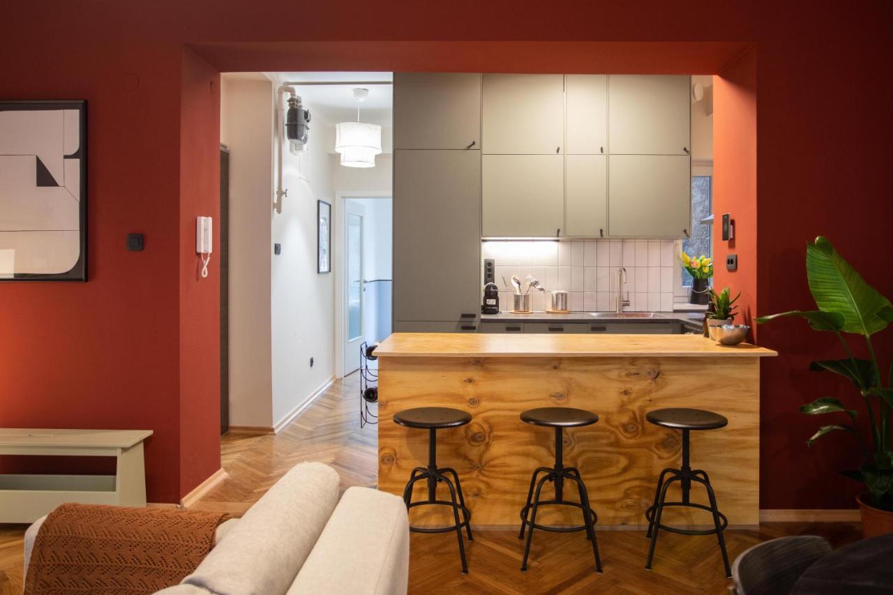 זאגרב Design 1Bdr Apartment With Balcony מראה חיצוני תמונה