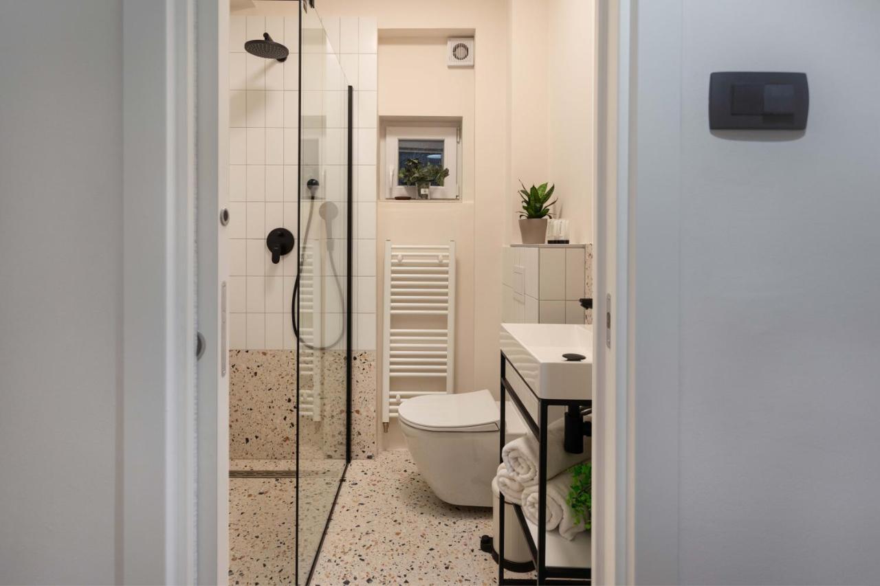 זאגרב Design 1Bdr Apartment With Balcony מראה חיצוני תמונה